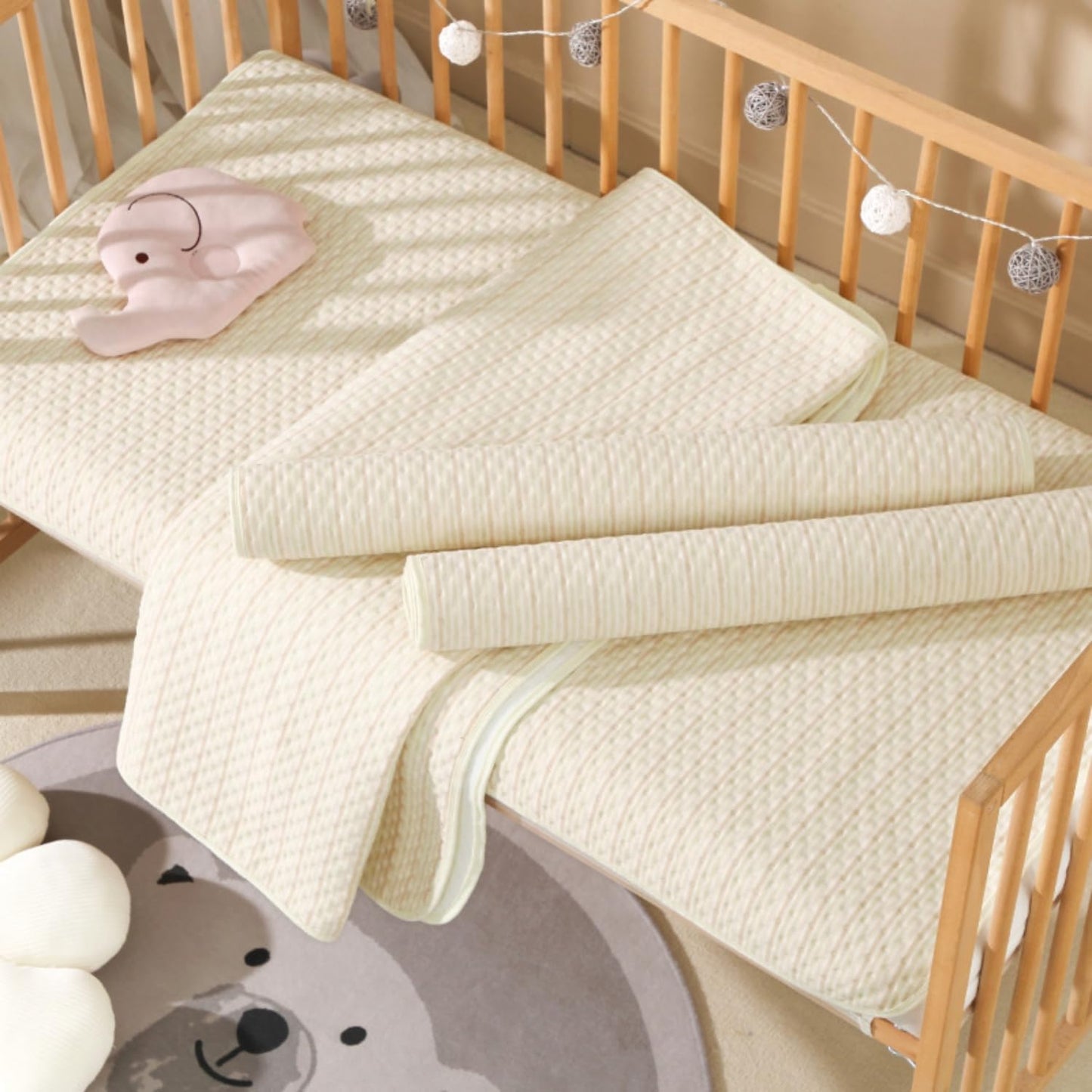 SKY-TOUCH Waterproof Bed Pad Reusable 70x90cm, 4-Layer Soft Baby Pee Pads with 100% Cotton Surface, Washable Mattress Protector Pads for Baby, Women, Elderly, Pets, Bed, Sofa(1pack)