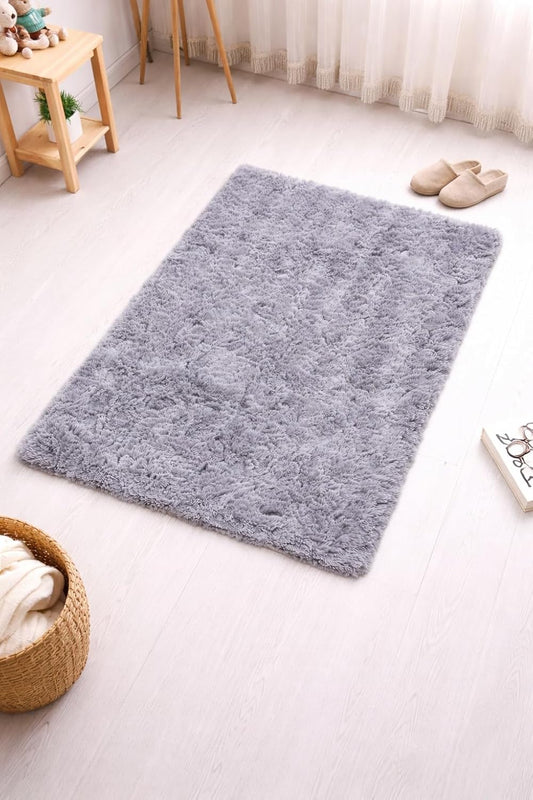 SKY-TOUCH Soft Shaggy Area Rug for Living Room & Bedroom, Fluffy Non-Slip Carpet, Modern Luxury Fur Design, Plush Floor Mat for Kids Room, Nursery, and Home Decor (Light Gray, 60 x 110 cm)