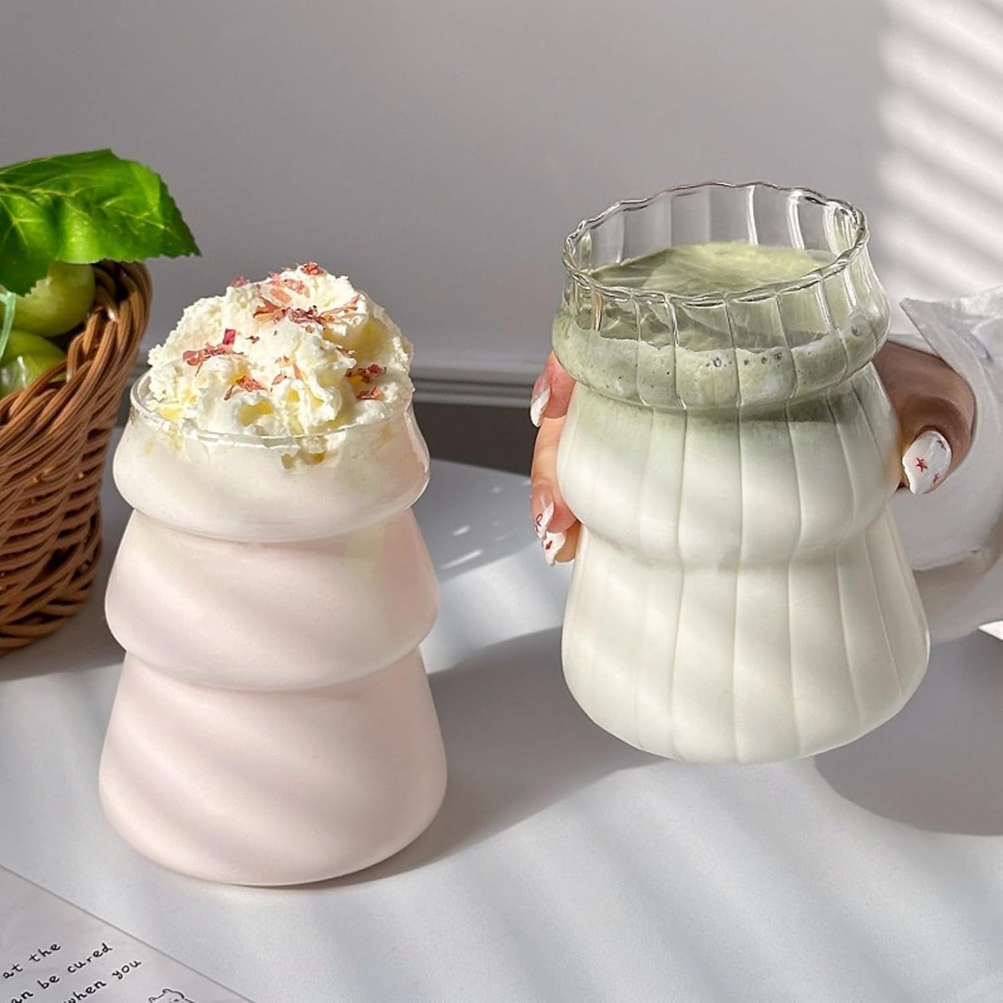 SKY-TOUCH 2 Pcs Ribbed Glass Cups 530ml, Aesthetic Ripple Drinking Glassware for Iced Coffee, Juice, Milk, Tea, Smoothies, Cold Beverages, Vintage Bubble Tumbler Set