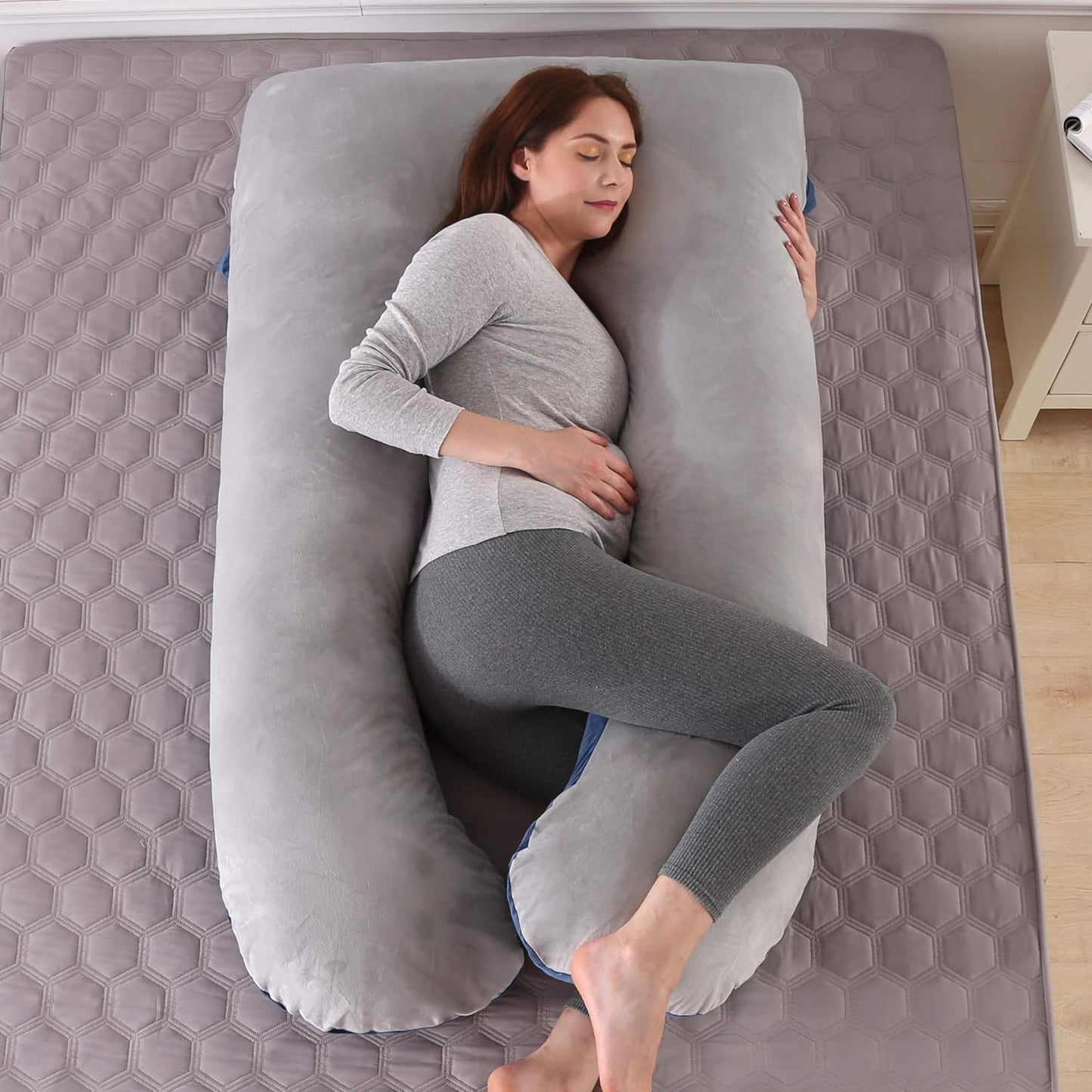 SKY-TOUCH Pregnancy pillow with Zipper&velvet cover, 130 * 70cm U-shaped full body pillow for pregnant women, suitable for pregnant women's head, back, shoulders, hips, legs, abdomen,Dark Gray