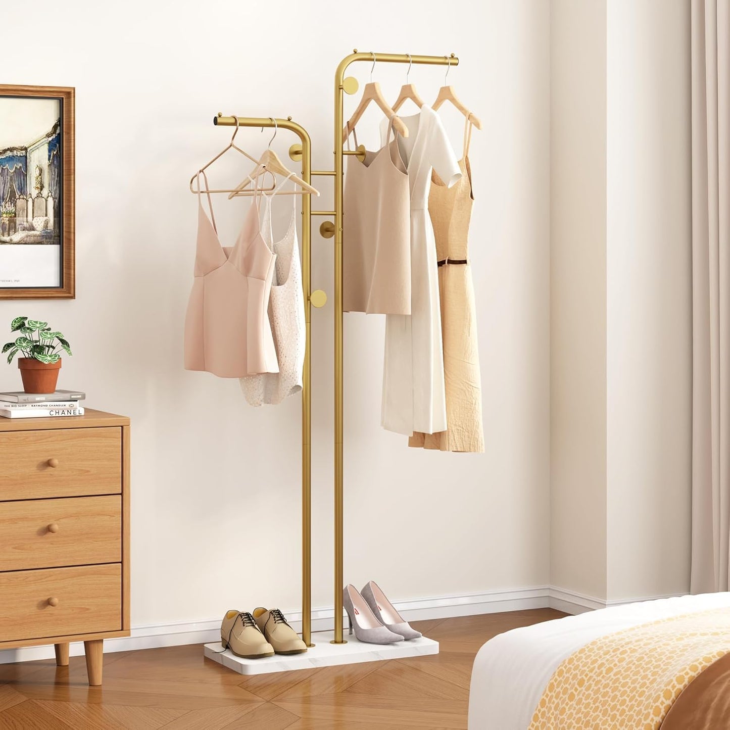 SKY-TOUCH Metal Coat Rack, Modern Double-Pole Clothes Hanger Stand with 5 Hooks, Freestanding Coat Tree with Stable Base for Entryway, Closet, Bedroom, Living Room, Gold