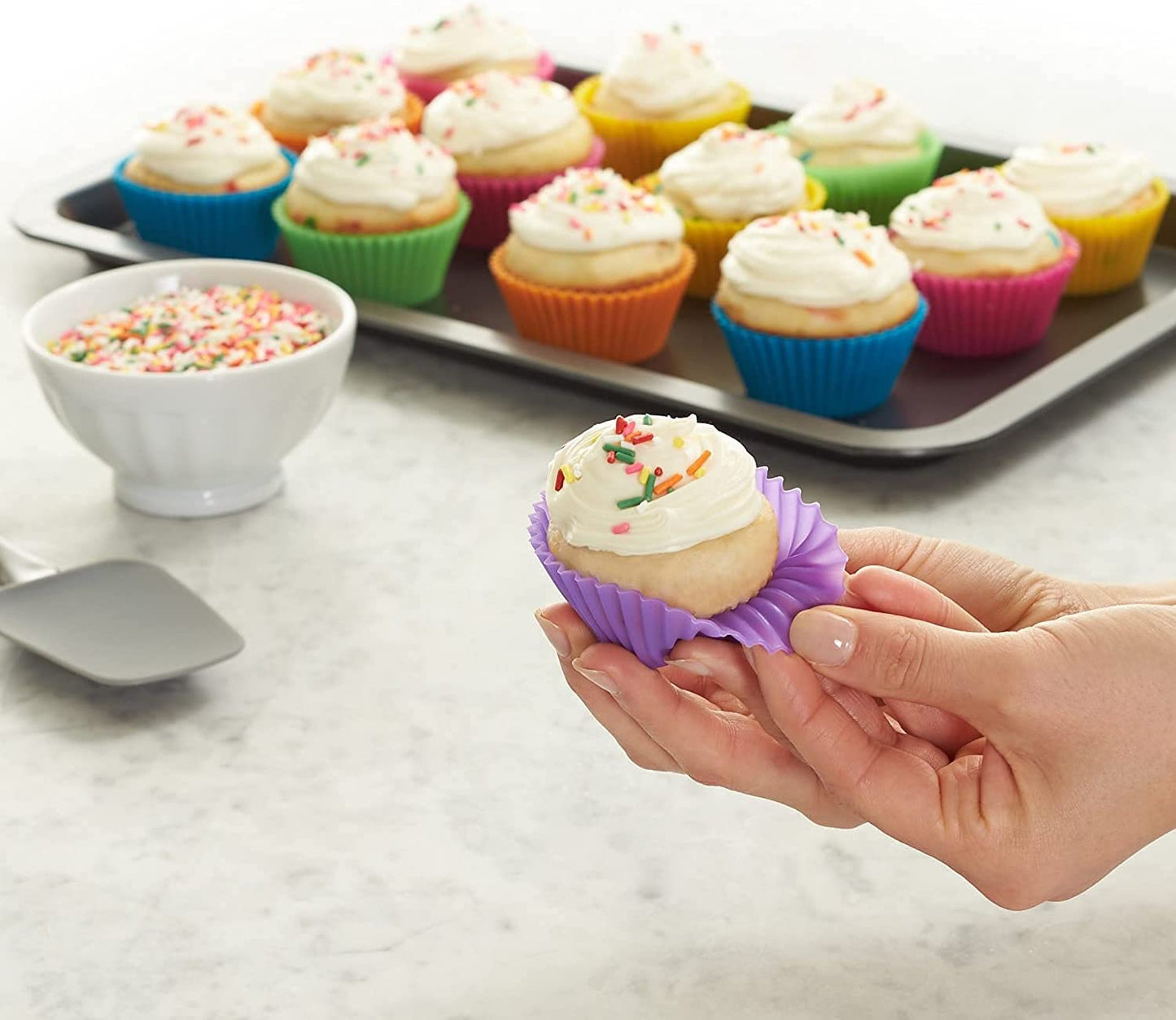 SKY-TOUCH Silicone Cupcake Liners 12Pcs, Baking Cups Non-Stick Cake Muffin Chocolate Cupcake Liner Baking Cup Mold, Multicolor